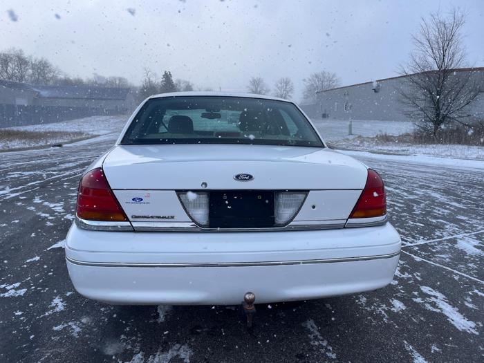 2003 ford crown-victoria lx with 153800 miles for sale near elk-river, minnesota dedf13f187a343208de4109c757a65b3.jpg