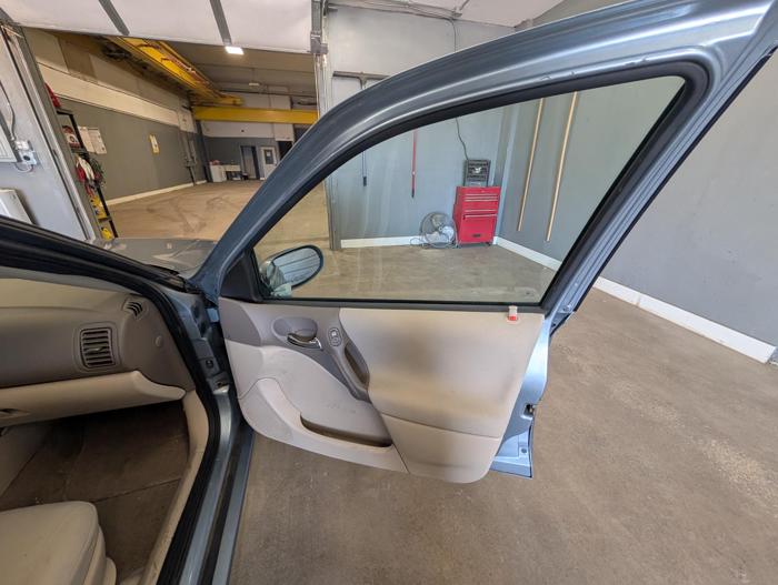 2003 saturn l-series-sedan l200 with 107850 miles for sale near elk-river, minnesota deedb78f662a4449b5e6fc63642f7f88.jpg