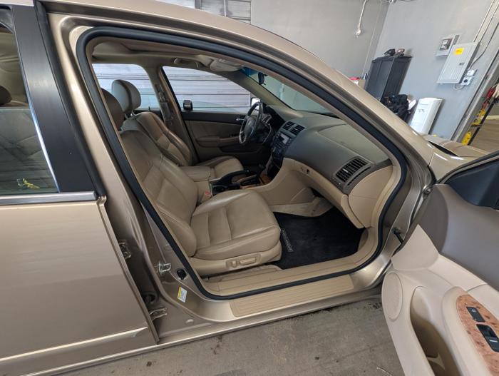 2003 honda accord with 206680 miles for sale near elk-river, minnesota df87fae534d74b35afa904552e2ea5c7.jpg