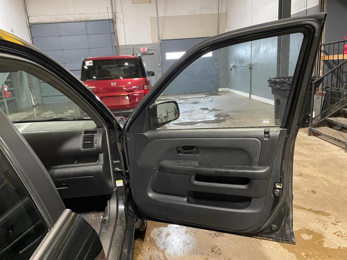 2005 honda cr-v edition with 143839 miles for sale near elk-river, minnesota df9173de54544afc8b1b58d16c479e9f.jpg