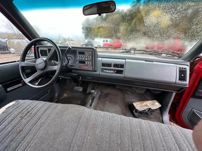 1990 chevrolet c-k-1500 reg.-cab-w-t-8-ft.-bed-4wd with 181934 miles for sale near elk-river, minnesota df9b265b2e8345b0a3d9d212d8815c15.jpg