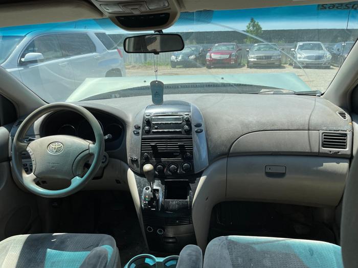 2009 Toyota Sienna