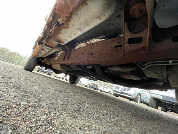 2004 chevrolet express 2500-cargo with 174080 miles for sale near new-hope, minnesota dfe4f715539f472da04babf1351e9fd4.jpeg