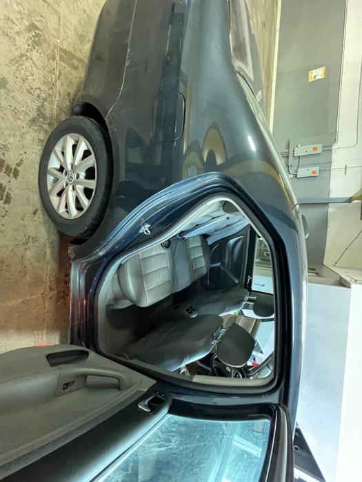 2006 volkswagen jetta 2.5l with 186063 miles for sale near elk-river, minnesota dfe956b7e1e74e0bae7a8063dd50661b.jpeg