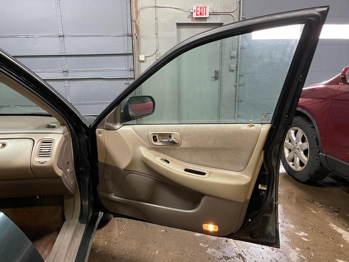 1998 honda accord lx-sedan with 210121 miles for sale near elk-river, minnesota dff8b235ccb34e558110b0c352c03afe.jpg