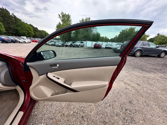 2013 nissan altima 2.5-s-cvt-coupe with 103034 miles for sale near elk-river, minnesota e00cb22279134e9e9bf72acde4aa4bb6.jpeg