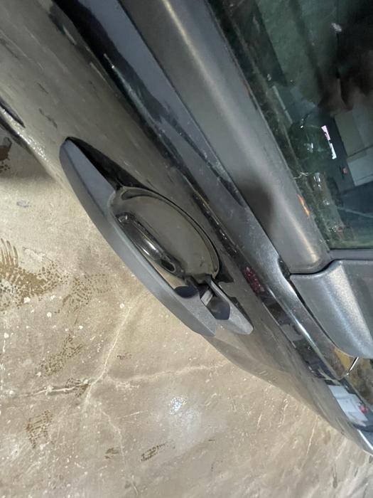 2009 ford focus se-sedan with 174309 miles for sale near elk-river, minnesota e05825f39a1a432a91cada99bad5a2d3.jpeg