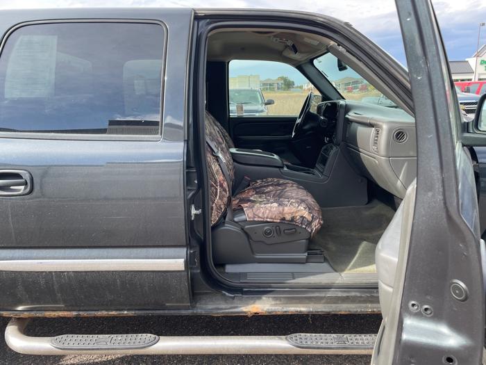 2005 gmc sierra-2500hd crew-cab-long-bed-4wd with 175416 miles for sale near north-branch, minnesota e077a83638e14ea0abdcac3d46775ce3.jpeg