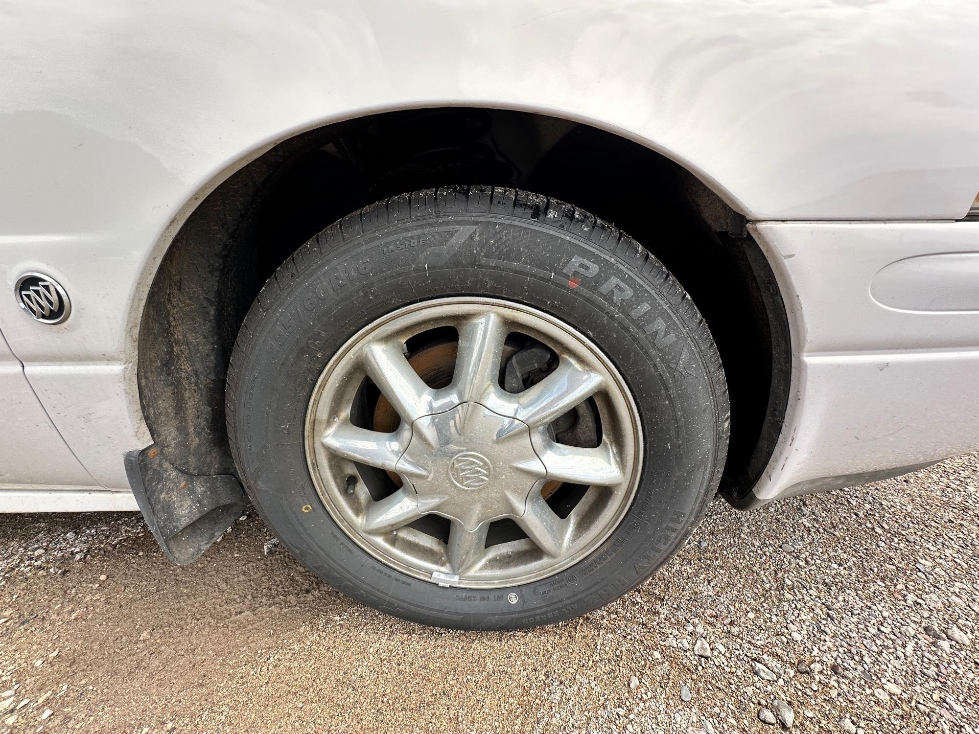 2004 buick lesabre limited with 167327 miles for sale near elk-river, minnesota e0a6be516f9746d99c755a1d841e5abb.jpeg