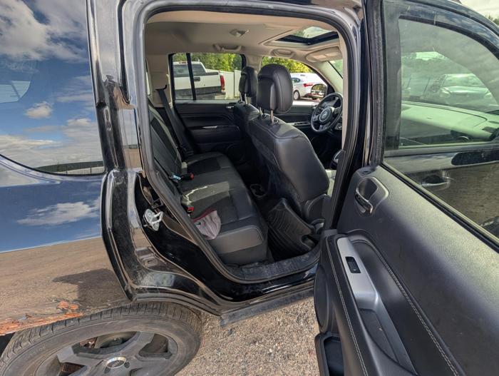 2014 jeep compass latitude-4wd with 138462 miles for sale near elk-river, minnesota e0be6df30c7d4ae5962ebabf2f9cf029.jpg