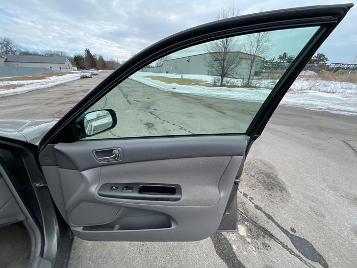 2006 toyota camry standard with 325466 miles for sale near elk-river, minnesota e0dbcbb0b1b247fda160bcda25fc2414.jpeg