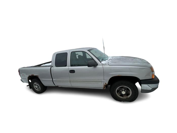 2004 chevrolet silverado-1500 ext.-cab-short-bed-4wd with 157564 miles for sale near elk-river, minnesota e0ed4957f9a740f0bd1b755e8ebf6fde.jpg