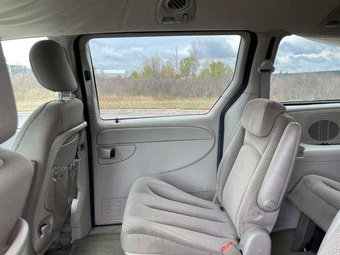 2006 chrysler town-&-country touring with 161394 miles for sale near elk-river, minnesota e0f48a6b55224c4d8586f6f71baad7fd.jpeg