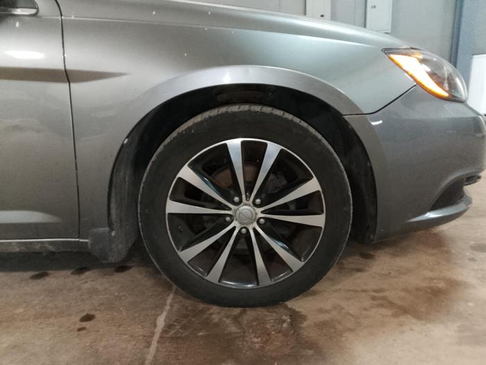 2012 chrysler 200 s with 143318 miles for sale near elk-river, minnesota e15587e50e9941589933f626cd9ee728.jpg
