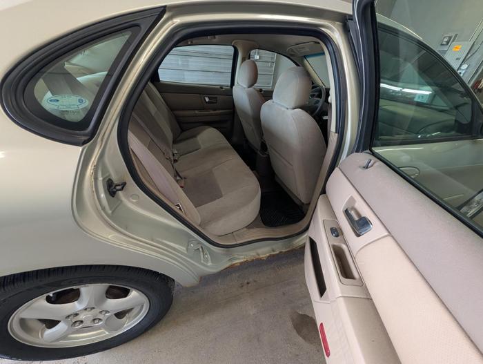 2003 ford taurus se-ffv with 138661 miles for sale near elk-river, minnesota e17142860ab3411bbab32688a732f073.jpg