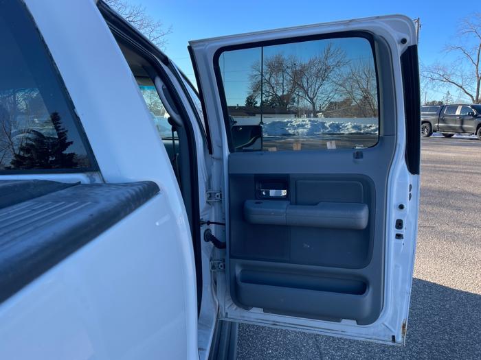 2005 ford f-150 xlt with 274535 miles for sale near fridley, minnesota e17905e4e01049b692ad3c5bbc8842c3.jpeg