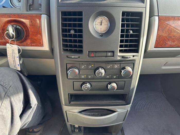 2008 chrysler town-&-country touring with 160232 miles for sale near elk-river, minnesota e1e28901456c4ac9b7f9a0558a4d2891.jpeg