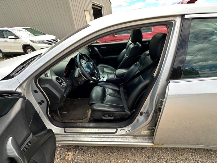 2010 nissan maxima sv with 235833 miles for sale near elk-river, minnesota e20bbfec12ad416a89e0d2283a2dc49e.jpeg