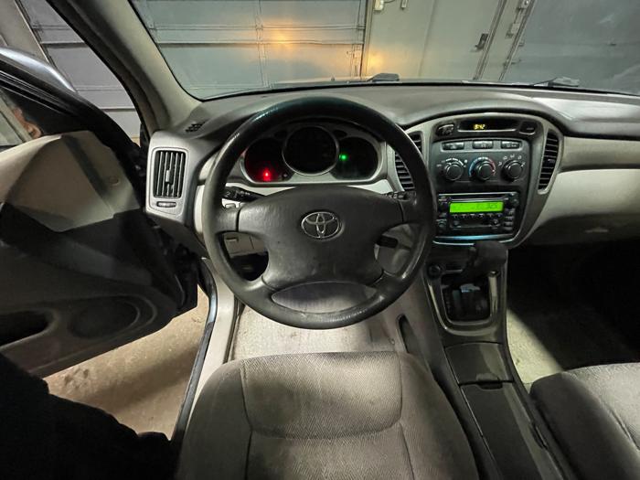 2003 toyota highlander v6-2wd with 214777 miles for sale near elk-river, minnesota e260903c8e7d4929b15b3e070c9357d5.jpeg