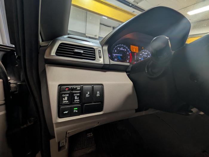2011 honda odyssey touring with 204874 miles for sale near elk-river, minnesota e271597db6e44c5eae401bad03f01d52.jpg