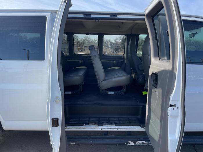 2019 chevrolet express ls-3500-extended with 140538 miles for sale near elk-river, minnesota e27428774cd24e0894c53c5895d432ff.jpeg