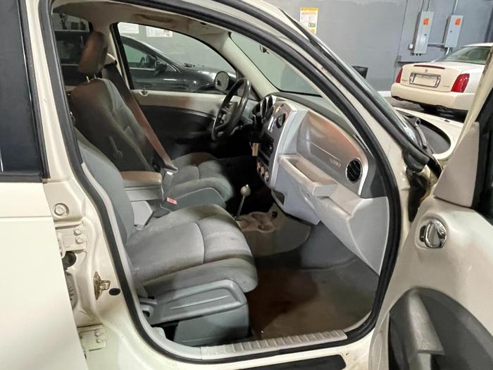 2006 chrysler pt-cruiser limited with 119640 miles for sale near elk-river, minnesota e28e4250d2464c68bef0345cc0951d20.jpg