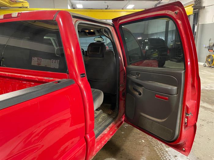 2005 gmc sierra-1500 slt with 252236 miles for sale near elk-river, minnesota e2ad063190f14d269b29ac2826114d9e.jpg