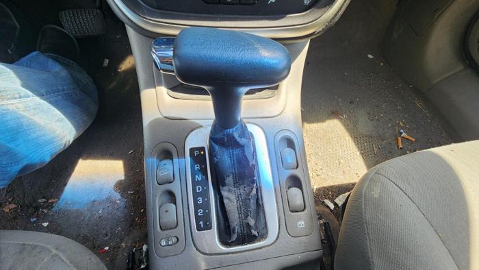 2003 saturn l-series-sedan l200 with 158898 miles for sale near burnsville, minnesota e2b227943ff0470bb635c15a68106fbe.jpg