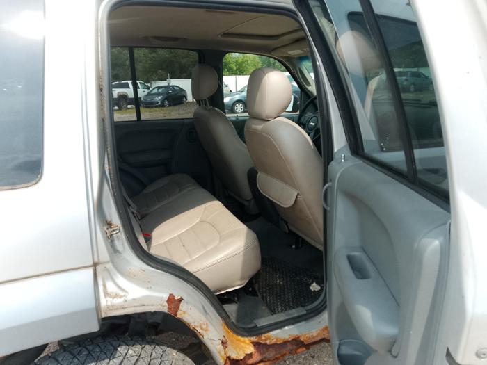 2005 jeep liberty sport-4wd with 136960 miles for sale near elk-river, minnesota e2b233c8cf76410caad0679e225ab9bc.jpg
