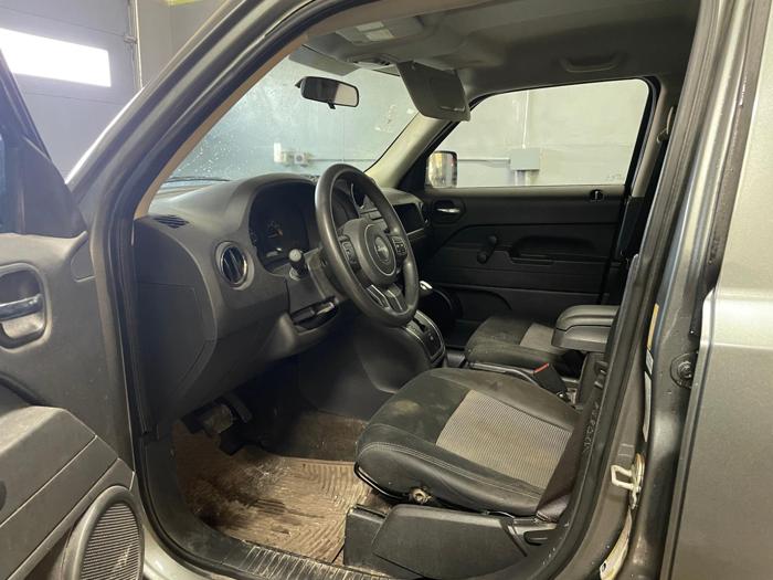 2014 jeep patriot sport with 137051 miles for sale near elk-river, minnesota e2bd2a50f8a54b3ea4635c0813452f68.jpg
