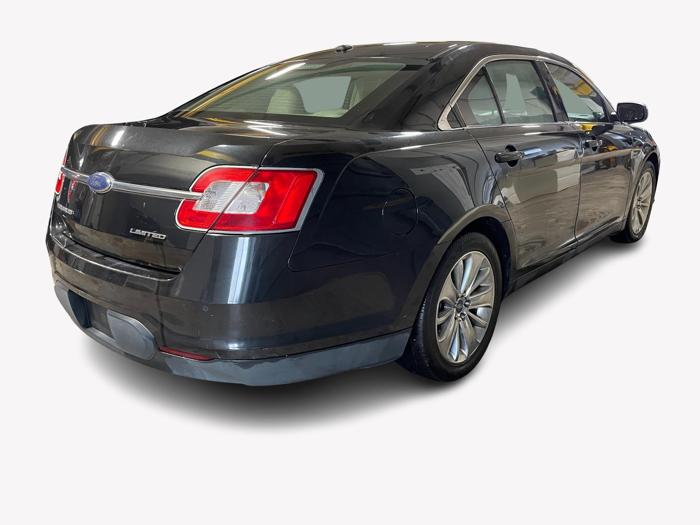 2010 Ford Taurus