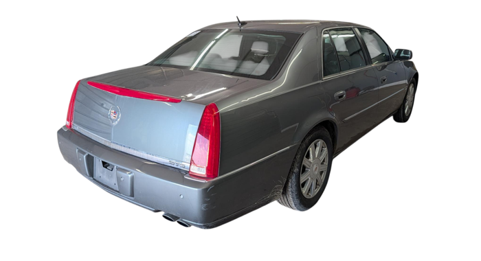 2007 cadillac dts sedan with 138770 miles for sale near elk-river, minnesota e31308203c3044aea9624908cb4da260.png