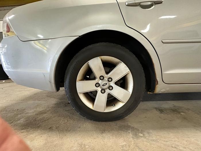 2008 ford fusion se with 137555 miles for sale near elk-river, minnesota e3232e2be259423f813e8e1832f5a5ce.jpeg