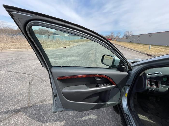 2008 volvo xc70 cross-country with 128415 miles for sale near elk-river, minnesota e32894a7d8da41ce8328643f30e259e6.jpeg