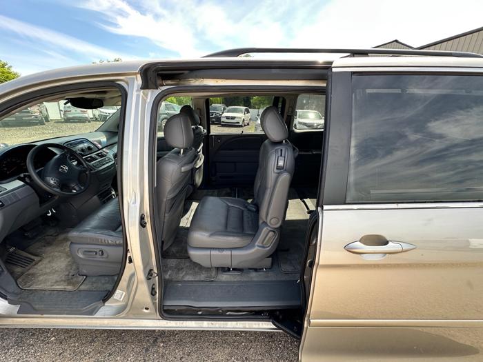 2005 honda odyssey ex-l with 152682 miles for sale near elk-river, minnesota e346d2f749b8410eb850de488440380f.jpeg