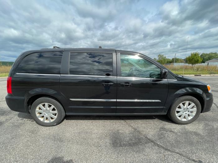 2016 chrysler town-&-country touring with 144645 miles for sale near elk-river, minnesota e34da7b23ffc4f7b9bdb2295f8e9f98a.jpeg
