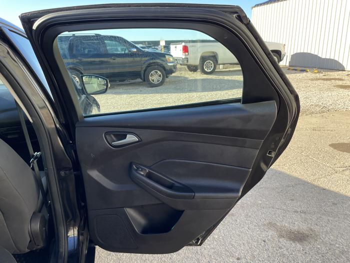 2013 ford focus se with 236382 miles for sale near elk-river, minnesota e362fb799a974d38b24e9d80917634ef.jpg