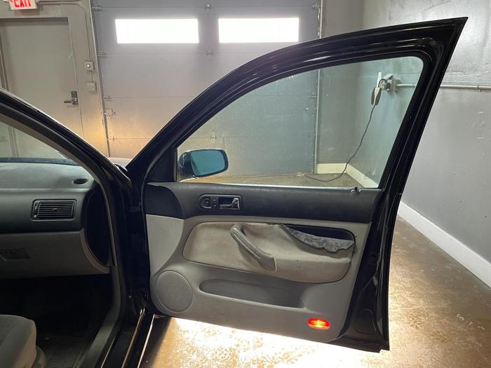 2002 volkswagen golf gls with 192567 miles for sale near elk-river, minnesota e36e40bf33c8486c9a5b1a4a5bdbc2a3.jpg