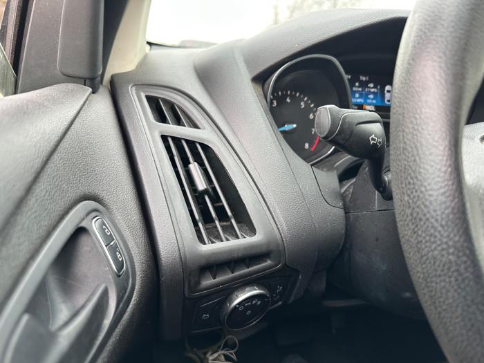 2017 ford focus s-sedan with 161400 miles for sale near elk-river, minnesota e383d19e1cb44b12be359f384ae84a59.jpeg