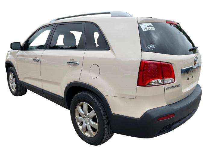 2011 kia sorento lx-2wd with 181730 miles for sale near elk-river, minnesota e386c182af764265b52081bd58fd1936.jpg