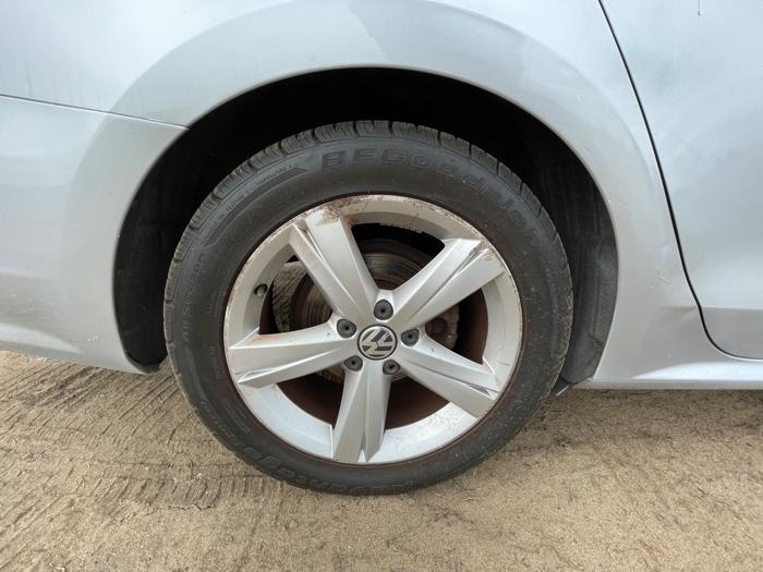 2013 volkswagen passat 2.5l-se-at with 109007 miles for sale near rice, minnesota e38a8a2aebcb4cfc893619d972fd5cb9.jpeg