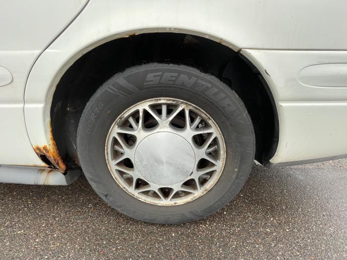 2002 buick lesabre limited with 214653 miles for sale near elk-river, minnesota e38d906fd5004f6fa7a33a281b72f2db.jpeg