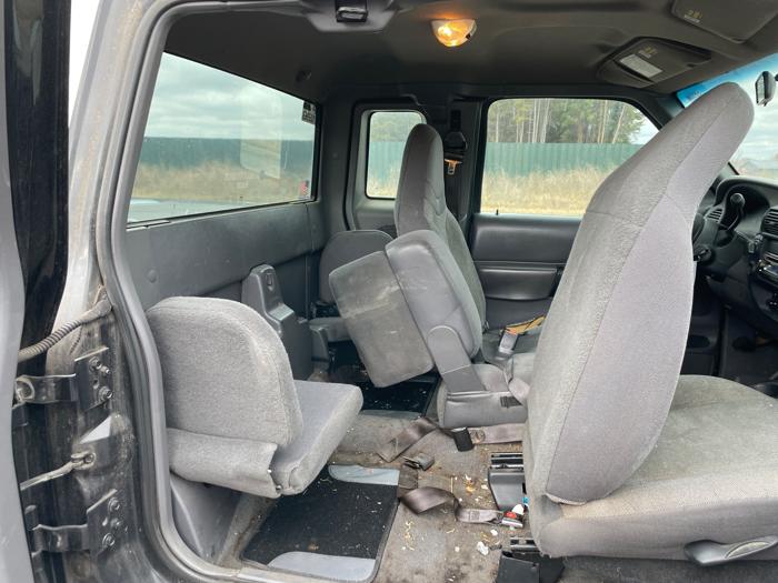 2000 ford ranger xl-supercab-4wd with 186949 miles for sale near elk-river, minnesota e391563a95ca4163884632629adff0bb.jpeg