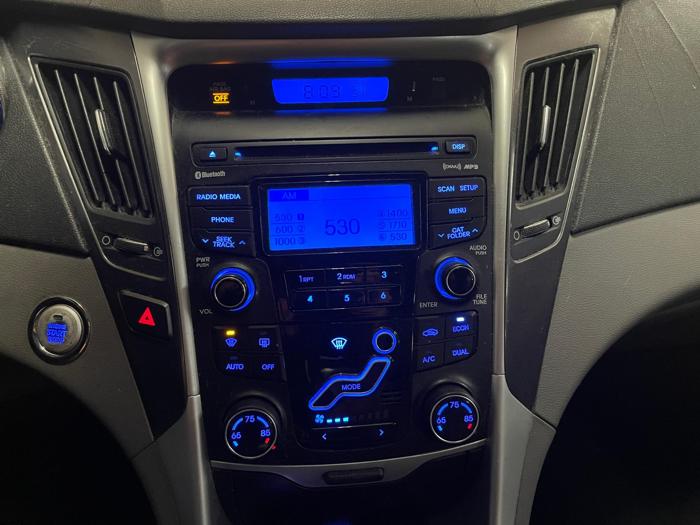 2012 hyundai sonata-hybrid base with 143849 miles for sale near elk-river, minnesota e396f49921354fcfab75d66ad96fd583.jpg