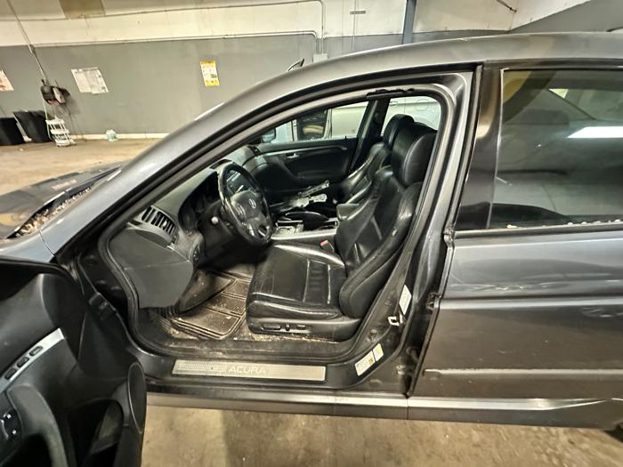 2006 acura tl 5-speed-at with 203333 miles for sale near elk-river, minnesota e3d9b68ca52948999f8872080407e78c.jpeg