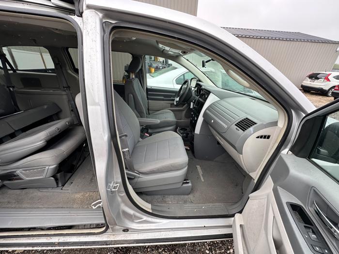 2008 dodge grand-caravan sxt with 148013 miles for sale near elk-river, minnesota e4375e1982ff47a6979b19a464342619.jpeg