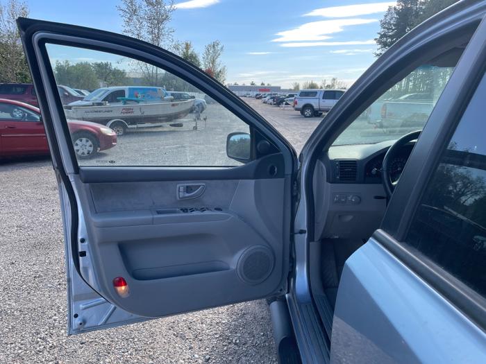 2005 kia sorento lx-2wd with 124219 miles for sale near elk-river, minnesota e45ffd981f244d37b2dc2b1176edd745.jpeg