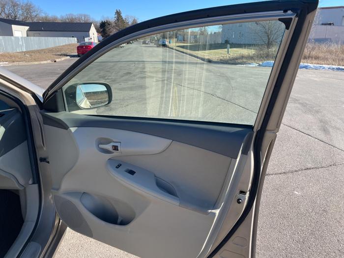 2009 toyota corolla le with 171186 miles for sale near elk-river, minnesota e49442beb67f4b649cd4e9a67a03bde4.jpg