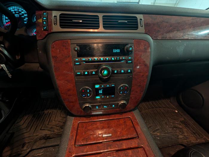 2009 chevrolet tahoe ltz-4wd with 135903 miles for sale near elk-river, minnesota e4bffc50bba34da3a457781c75f2e77b.jpg