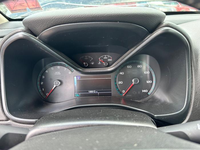 2017 gmc canyon slt-crew-cab-4wd-short-box with 186912 miles for sale near elk-river, minnesota e4d42358b04b4fa3aab122df878456e8.jpeg